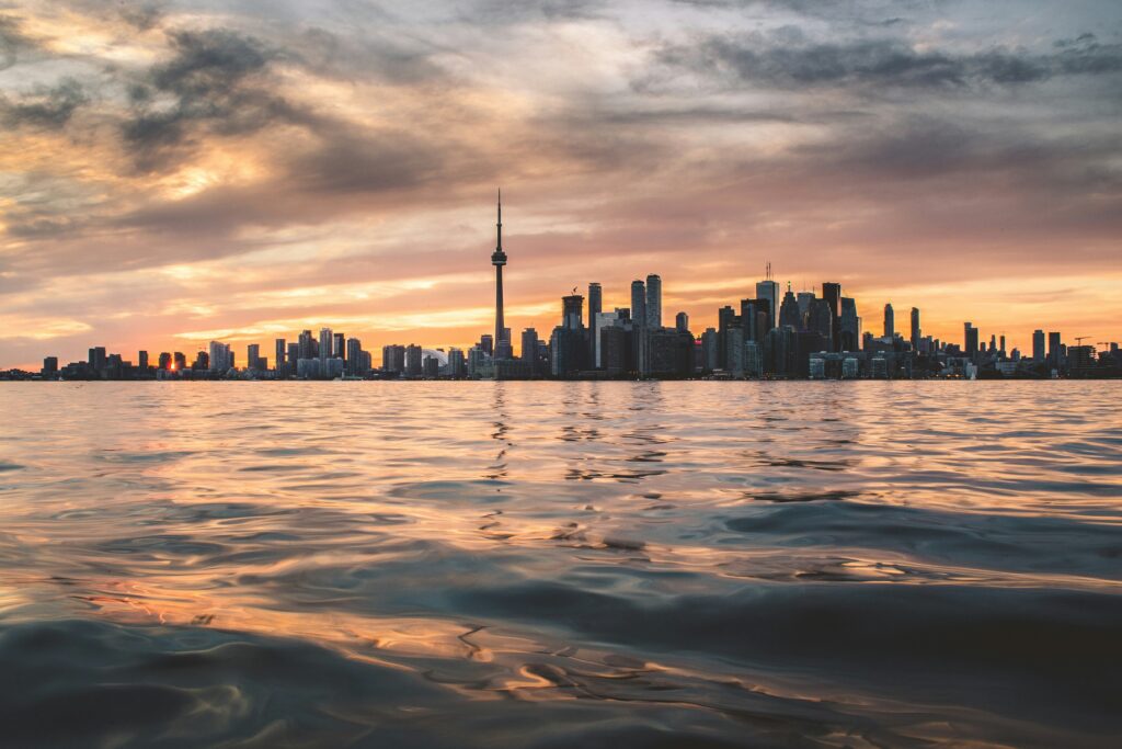 Cleanroom design and installation in Toronto by ACH Solutions